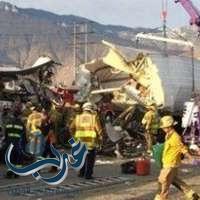 13 قتيلا في تصادم بين حافلة سياح وشاحنة في كاليفورنيا الأمريكية