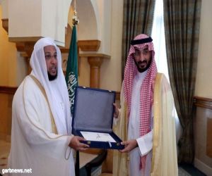نائب أمير منطقة مكة المكرمة يلتقي مدير فرع هيئة الأمر بالمعروف بالمنطقة