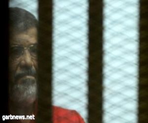 الحبس 3 سنوات لمرسي و19 اخرين بينهم نواب سابقون وصحفيان لاهانة القضاء