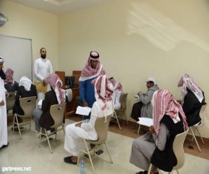 مدير جامعة نجران للطلاب في قاعات الاختبارات"نجاحكم هو نجاحنا.. وإيماننا بقدراتكم كبيرة"