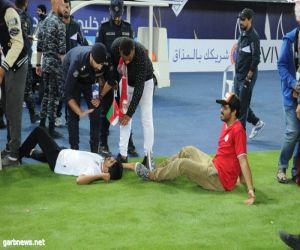 سقوط مدرج باستاد مباراة النهائي بين سلطنة عمان والإمارات وإصابات في صفوف الجماهير
