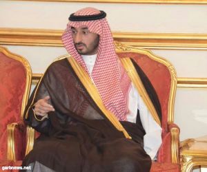الأمير عبدالله بن بندر يقدم العزاء لعائلة البترجي في وفاة والدهم