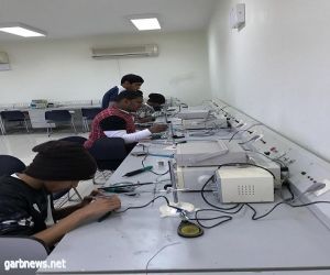 برامج فنية و مهنية ومعامل الحاسب الآلي لأيتام مركز د. ناصر الرشيد