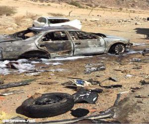 حادث اصطدام واشتعال النار بمركبة في محافظة الحجره