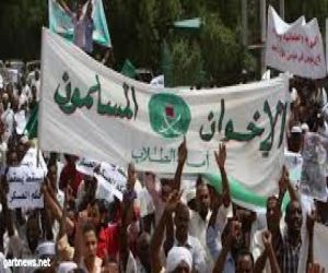 السودان يطلب من قيادات الإخوان مغادرة أراضيه