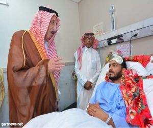 أمير جازان يشيد بمستشفى أبو عريش العام