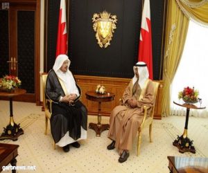 رئيس وزراء البحرين: المملكة بلد خير لا يأتي منها إلا الخير وحفظت دولاً كثيرة مما كان يُراد لها من شر