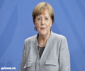 ميركل: المانيا ستعمل مع فرنسا بشأن الحرب السورية والتجارة والصين