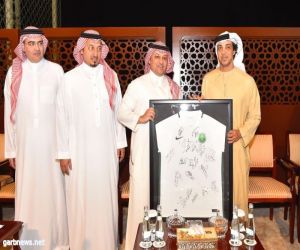 رئيس إتحاد القدم ووفد من الإتحاد في زيارة لدولة الإمارات