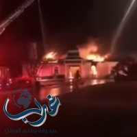 حريق يسبب انهيار مسجد في تكساس (فيديو)