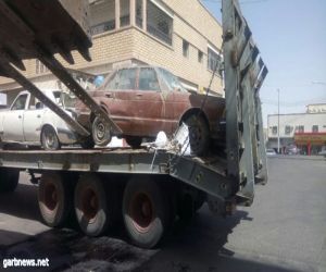 بلدية محافظة خميس مشيط تزيل ثلاثين ألف لوحة مخالفة