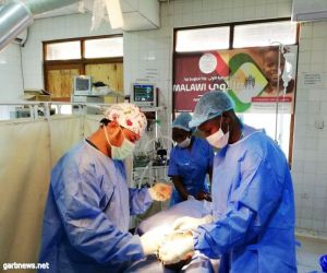 قافلة الندوة العالمية الجراحية الأولى في مالاوي تشهد إقبالاً كثيفًا من المرضى