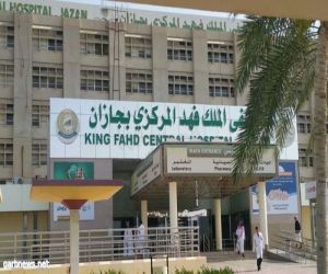 أطباء جراحة "الصدر والمخ والأعصاب" و"الطوارئ" يدعمون كادر مستشفى الملك فهد بجازان