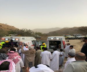 الباحة : الهلال الاحمر يباشر احتجاز 3 أشخاص في جبال عياس بقلوة