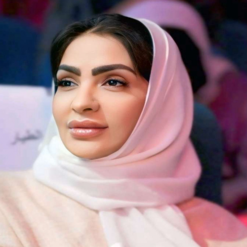 الإعلامية فدوى الطًـــيار- رئيس التحرير الشئون المحلية