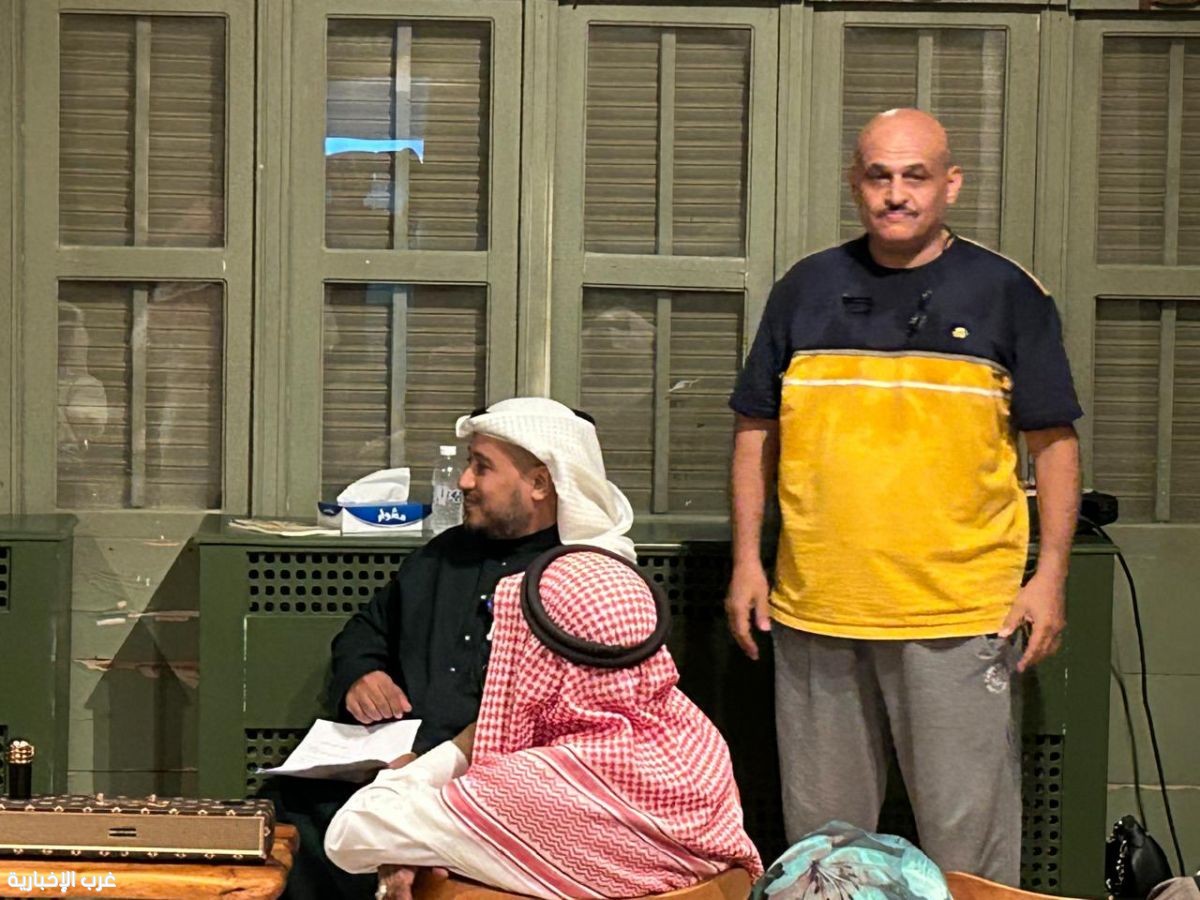  الزميل  مشرف المنطقة الشرقية الاستاذ احمد الزهراني  في الندوة 