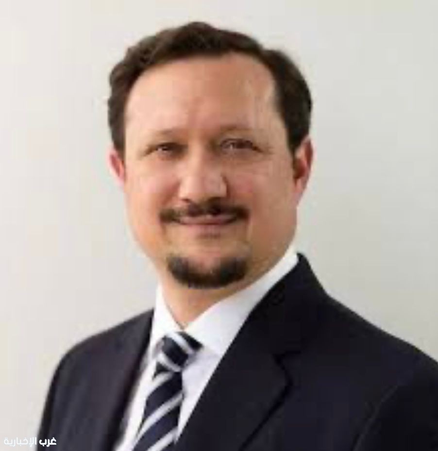  السيد باول باسيفيكو